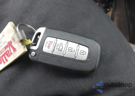 2013 Hyundai Elantra Limited from USA, damaged, VIN 5NPDH4AE4DH335332